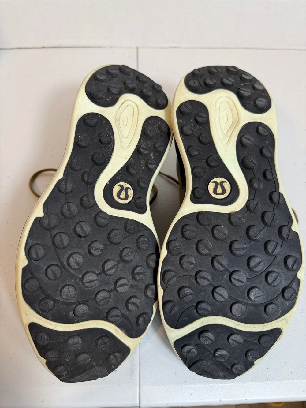 Lululemon Blissfeel Trail Women’s Running Shoe Style Number: W9EPZS